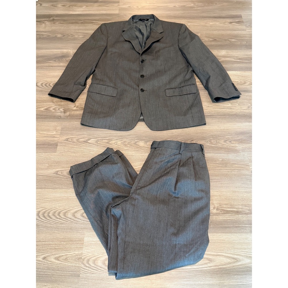 Jos. A. Bank Mens 44R Grey Herringbone 100% Wool Suit Pleated Pant size 39 x 31
